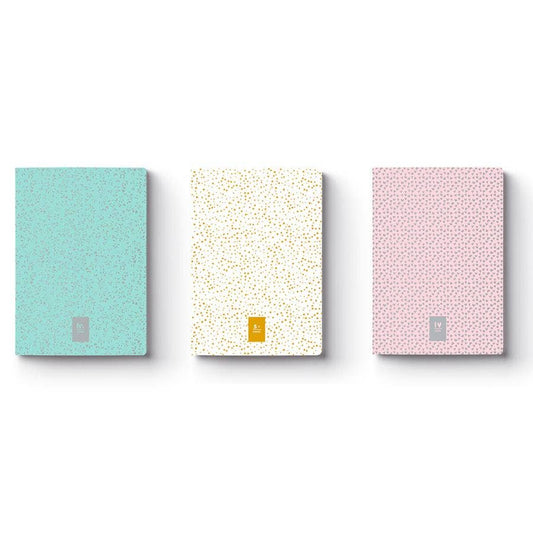 Quaderno A4 pinzato con copertina in cartone